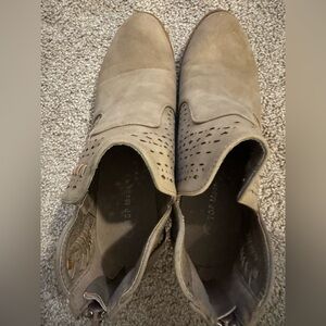 TOP Moda Women's Tan Perforated Ankle Booties